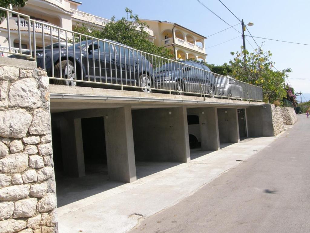 Holiday Home Lopar Esterno foto