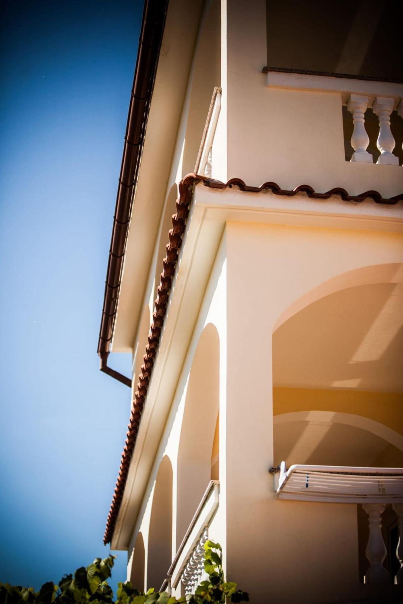 Holiday Home Lopar Esterno foto